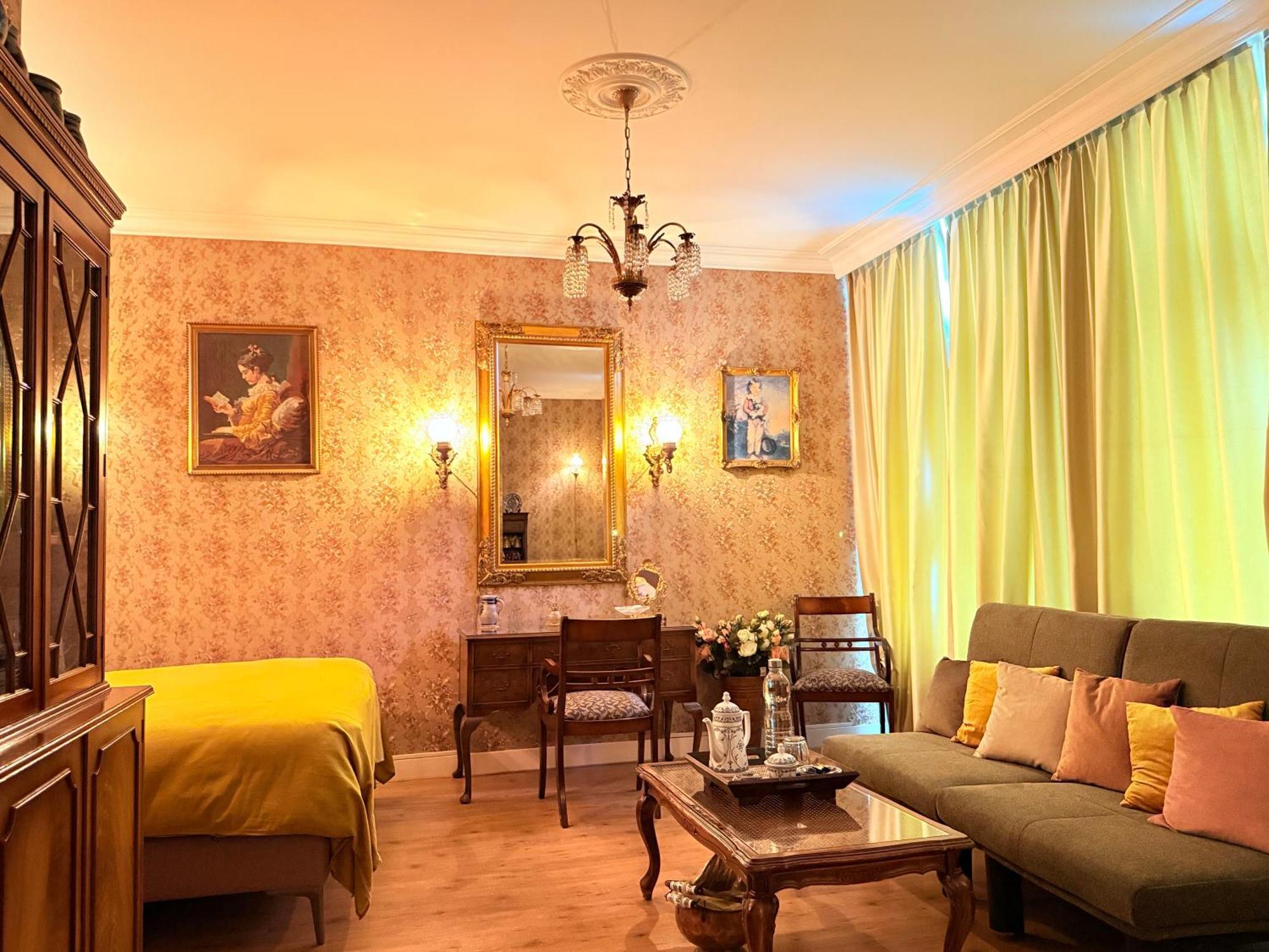 Luxurious Classical Dutch Styled Room In City Centre Of The Hague - Home Stay Exteriér fotografie